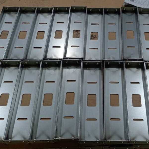  Custom Made Metal Boxes